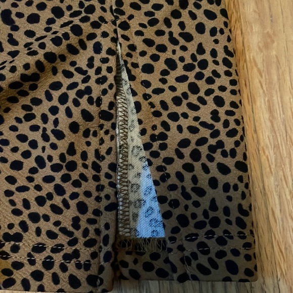 3 FOR 20 Shein animal print mini skirt with slit size XL - Picture 2 of 3